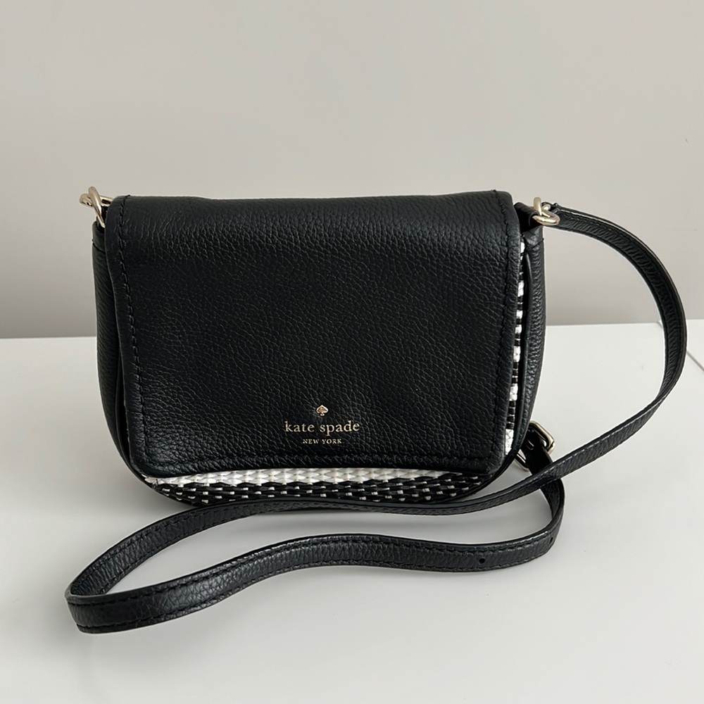 Kate Spade Black & White Wicker Crossbody